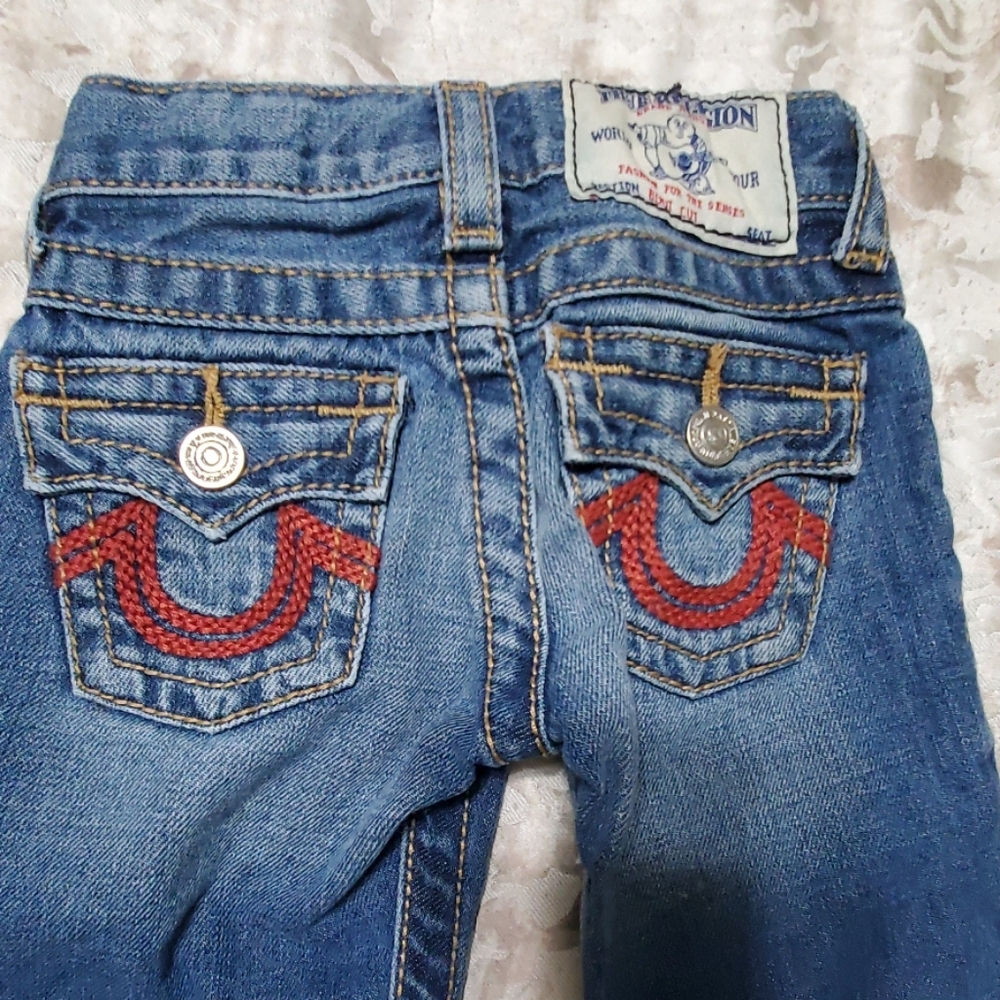 True Religion - Picture 4 of 4